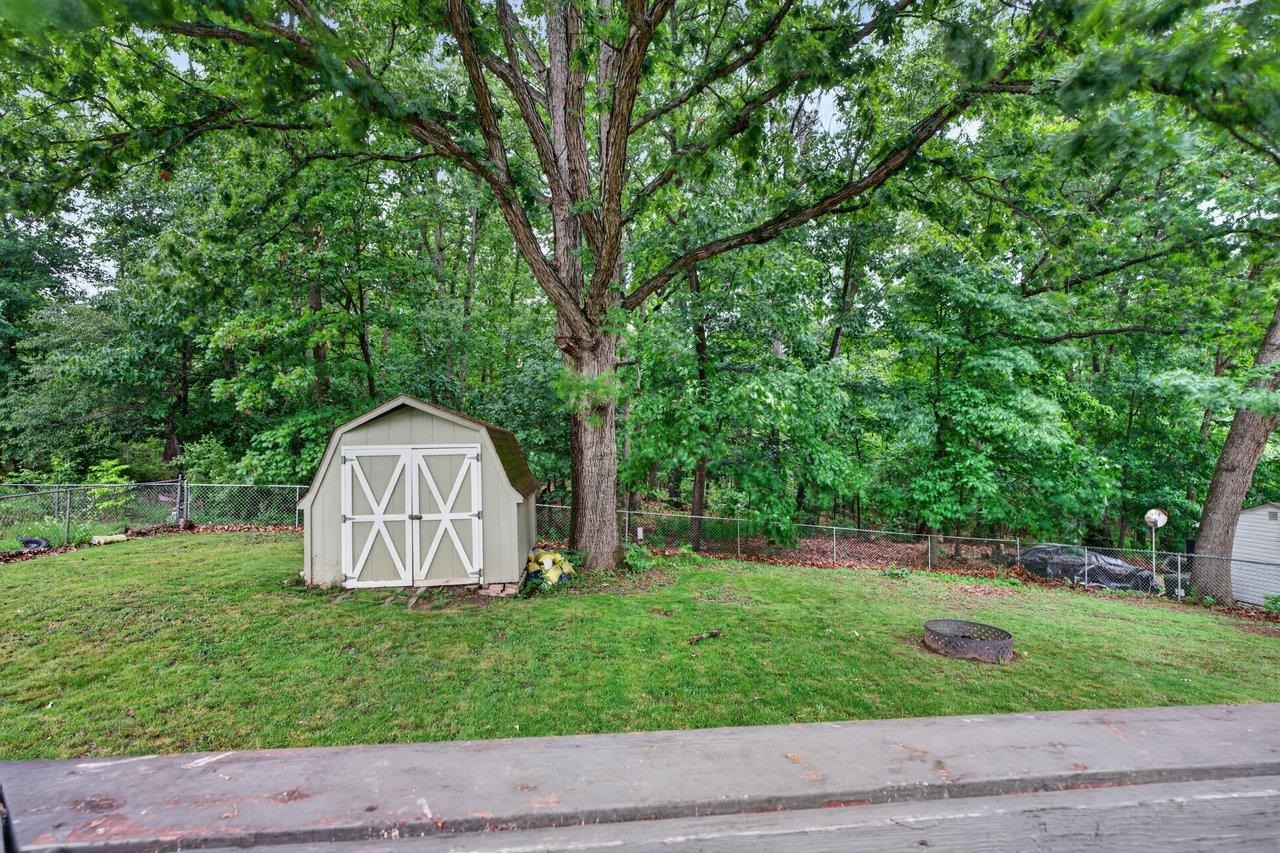 108 BRIARWOOD CIR, STAUNTON, Virginia 24401, 3 Bedrooms Bedrooms, ,2 BathroomsBathrooms,Residential,108 BRIARWOOD CIR,677549 MLS # 677549 108 BRIARWOOD CIR, STAUNTON, Virginia 24401, 3 Bedrooms Bedrooms, ,2 BathroomsBathrooms,Residential,108 BRIARWOOD CIR,677549 MLS # 677549