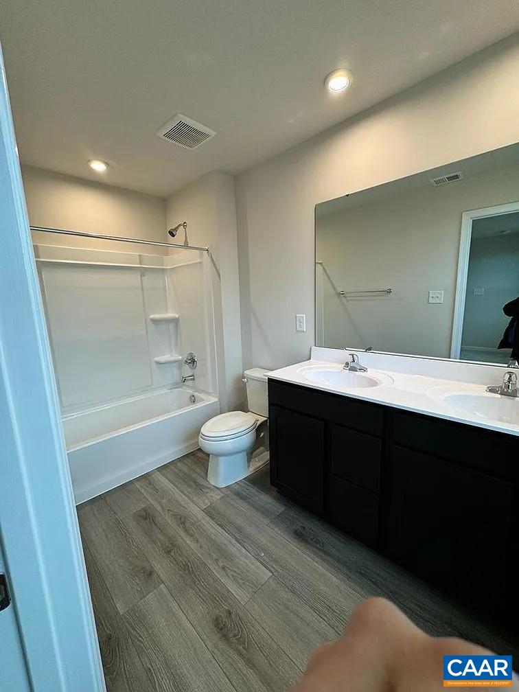 128 WALSH LN, WAYNESBORO, Virginia 22980, 4 Bedrooms Bedrooms, ,3 BathroomsBathrooms,Residential,128 WALSH LN,677552 MLS # 677552 128 WALSH LN, WAYNESBORO, Virginia 22980, 4 Bedrooms Bedrooms, ,3 BathroomsBathrooms,Residential,128 WALSH LN,677552 MLS # 677552