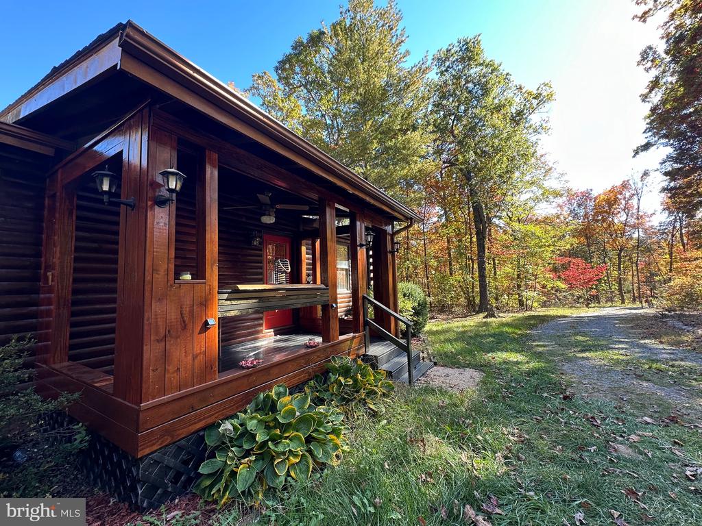 432 CARDINAL DR, LURAY, Virginia 22835, 2 Bedrooms Bedrooms, ,1 BathroomBathrooms,Residential,432 CARDINAL DR,VAPA2006480 MLS # VAPA2006480 432 CARDINAL DR, LURAY, Virginia 22835, 2 Bedrooms Bedrooms, ,1 BathroomBathrooms,Residential,432 CARDINAL DR,VAPA2006480 MLS # VAPA2006480
