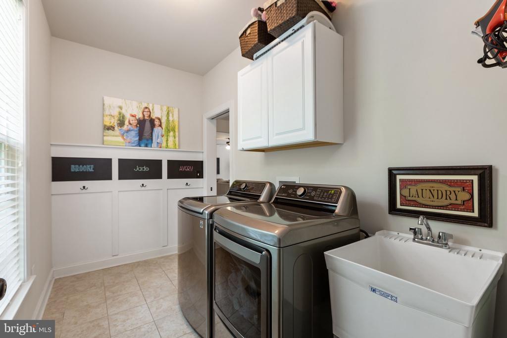 13402 11TH CORPS CT, FREDERICKSBURG, Virginia 22407, 6 Bedrooms Bedrooms, ,4 BathroomsBathrooms,Residential,13402 11TH CORPS CT,VASP2042076 MLS # VASP2042076 13402 11TH CORPS CT, FREDERICKSBURG, Virginia 22407, 6 Bedrooms Bedrooms, ,4 BathroomsBathrooms,Residential,13402 11TH CORPS CT,VASP2042076 MLS # VASP2042076
