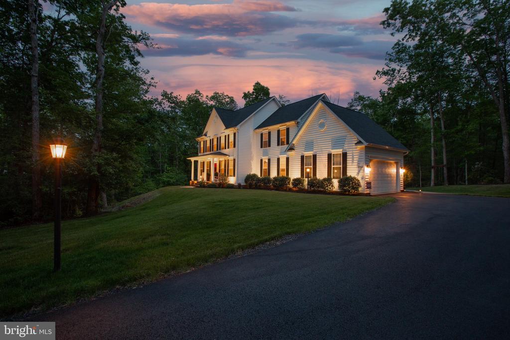 13402 11TH CORPS CT, FREDERICKSBURG, Virginia 22407, 6 Bedrooms Bedrooms, ,4 BathroomsBathrooms,Residential,13402 11TH CORPS CT,VASP2042076 MLS # VASP2042076 13402 11TH CORPS CT, FREDERICKSBURG, Virginia 22407, 6 Bedrooms Bedrooms, ,4 BathroomsBathrooms,Residential,13402 11TH CORPS CT,VASP2042076 MLS # VASP2042076