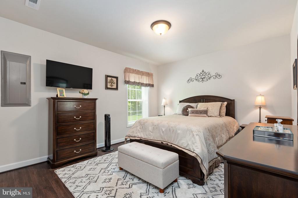 13402 11TH CORPS CT, FREDERICKSBURG, Virginia 22407, 6 Bedrooms Bedrooms, ,4 BathroomsBathrooms,Residential,13402 11TH CORPS CT,VASP2042076 MLS # VASP2042076 13402 11TH CORPS CT, FREDERICKSBURG, Virginia 22407, 6 Bedrooms Bedrooms, ,4 BathroomsBathrooms,Residential,13402 11TH CORPS CT,VASP2042076 MLS # VASP2042076