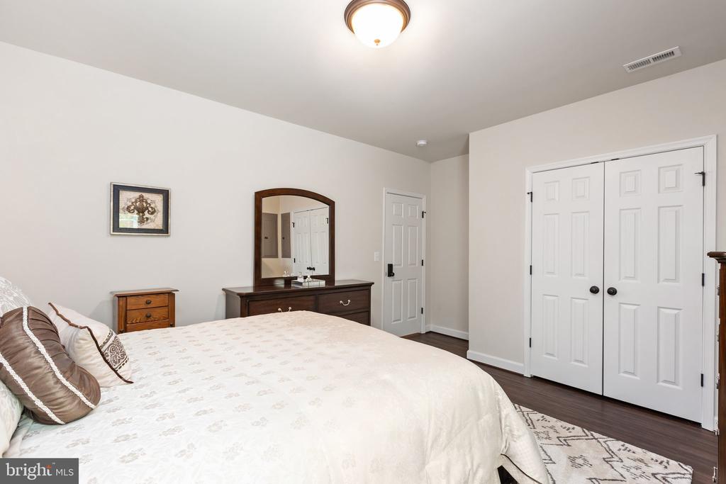 13402 11TH CORPS CT, FREDERICKSBURG, Virginia 22407, 6 Bedrooms Bedrooms, ,4 BathroomsBathrooms,Residential,13402 11TH CORPS CT,VASP2042076 MLS # VASP2042076 13402 11TH CORPS CT, FREDERICKSBURG, Virginia 22407, 6 Bedrooms Bedrooms, ,4 BathroomsBathrooms,Residential,13402 11TH CORPS CT,VASP2042076 MLS # VASP2042076