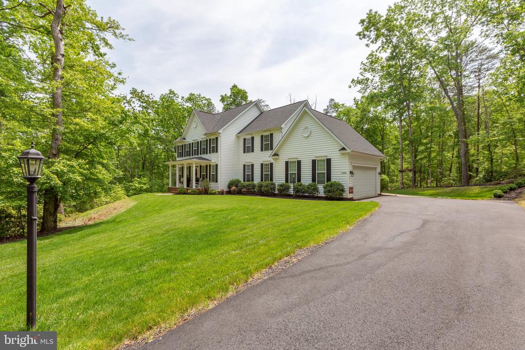 13402 11TH CORPS CT, FREDERICKSBURG, Virginia 22407, 6 Bedrooms Bedrooms, ,4 BathroomsBathrooms,Residential,13402 11TH CORPS CT,VASP2042076 MLS # VASP2042076 13402 11TH CORPS CT, FREDERICKSBURG, Virginia 22407, 6 Bedrooms Bedrooms, ,4 BathroomsBathrooms,Residential,13402 11TH CORPS CT,VASP2042076 MLS # VASP2042076