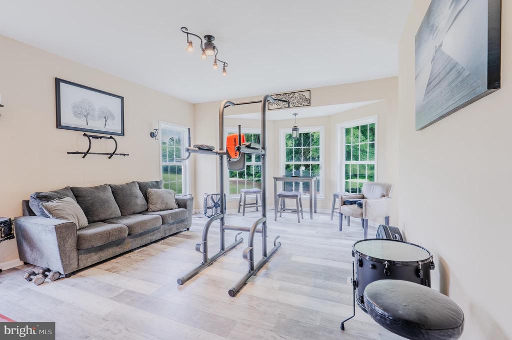 6315 LITTLE ACRES LN, WOODFORD, Virginia 22580, 5 Bedrooms Bedrooms, ,3 BathroomsBathrooms,Residential,6315 LITTLE ACRES LN,VASP2040986 MLS # VASP2040986 6315 LITTLE ACRES LN, WOODFORD, Virginia 22580, 5 Bedrooms Bedrooms, ,3 BathroomsBathrooms,Residential,6315 LITTLE ACRES LN,VASP2040986 MLS # VASP2040986