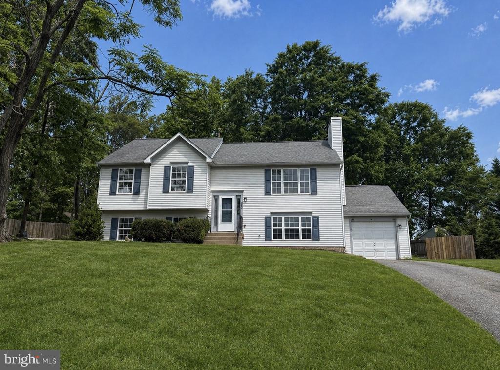 5703 WESTCHESTER LN, FREDERICKSBURG, Virginia 22407, 4 Bedrooms Bedrooms, ,2 BathroomsBathrooms,Residential,5703 WESTCHESTER LN,VASP2041200 MLS # VASP2041200 5703 WESTCHESTER LN, FREDERICKSBURG, Virginia 22407, 4 Bedrooms Bedrooms, ,2 BathroomsBathrooms,Residential,5703 WESTCHESTER LN,VASP2041200 MLS # VASP2041200