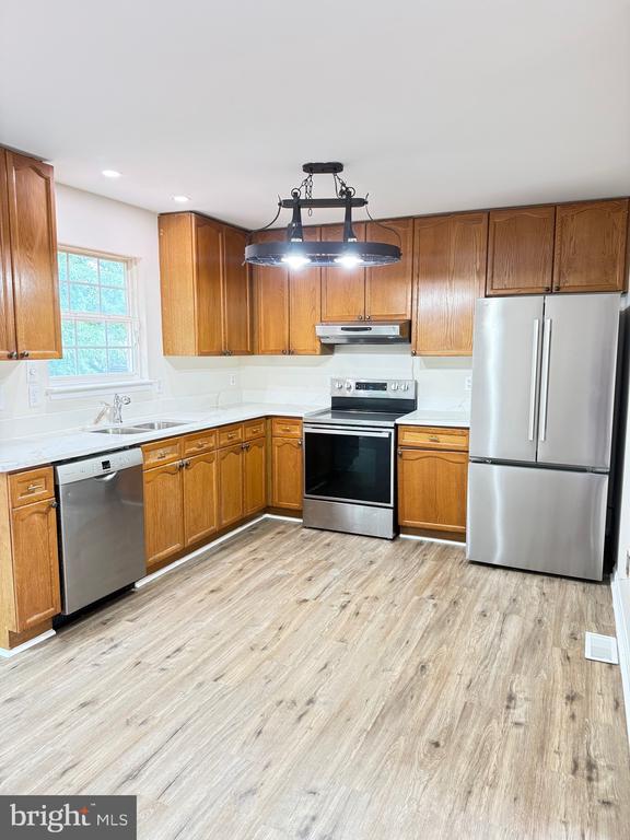 5703 WESTCHESTER LN, FREDERICKSBURG, Virginia 22407, 4 Bedrooms Bedrooms, ,2 BathroomsBathrooms,Residential,5703 WESTCHESTER LN,VASP2041200 MLS # VASP2041200 5703 WESTCHESTER LN, FREDERICKSBURG, Virginia 22407, 4 Bedrooms Bedrooms, ,2 BathroomsBathrooms,Residential,5703 WESTCHESTER LN,VASP2041200 MLS # VASP2041200