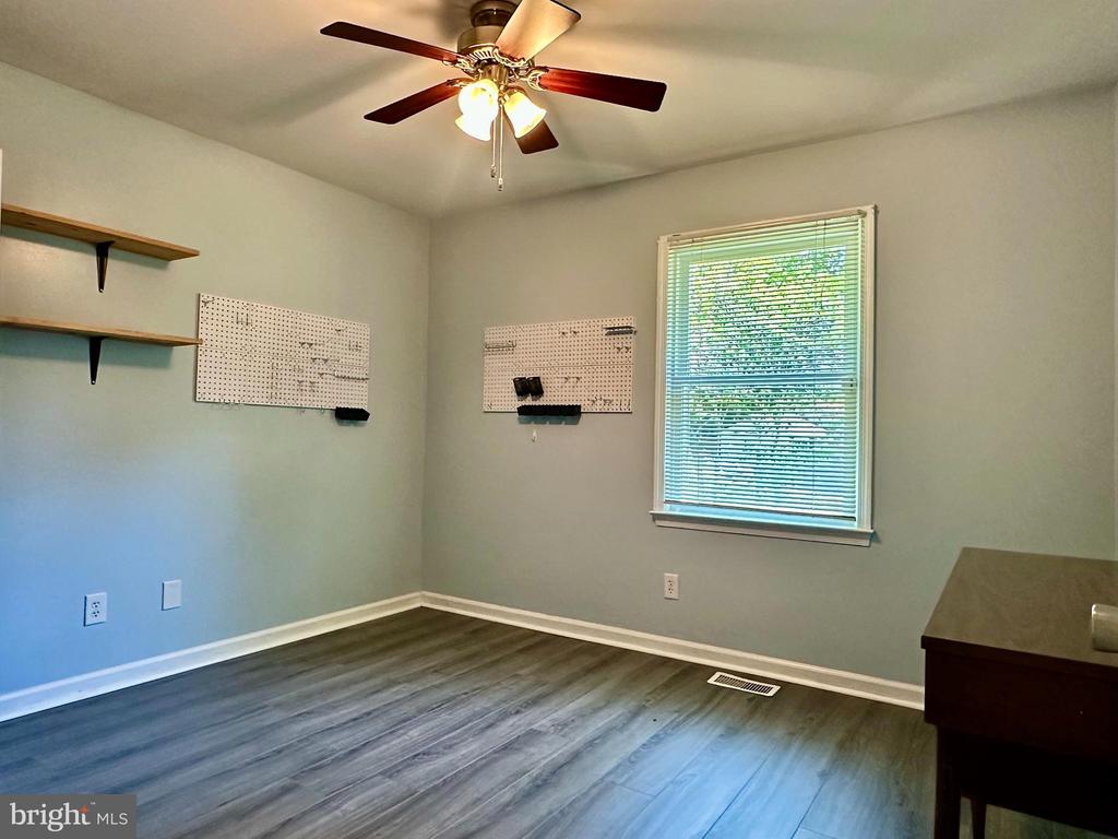 7210 MACKAY CT, SPOTSYLVANIA, Virginia 22553, 3 Bedrooms Bedrooms, ,1 BathroomBathrooms,Residential,7210 MACKAY CT,VASP2042214 MLS # VASP2042214
