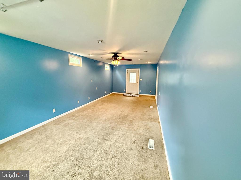 7210 MACKAY CT, SPOTSYLVANIA, Virginia 22553, 3 Bedrooms Bedrooms, ,1 BathroomBathrooms,Residential,7210 MACKAY CT,VASP2042214 MLS # VASP2042214 7210 MACKAY CT, SPOTSYLVANIA, Virginia 22553, 3 Bedrooms Bedrooms, ,1 BathroomBathrooms,Residential,7210 MACKAY CT,VASP2042214 MLS # VASP2042214