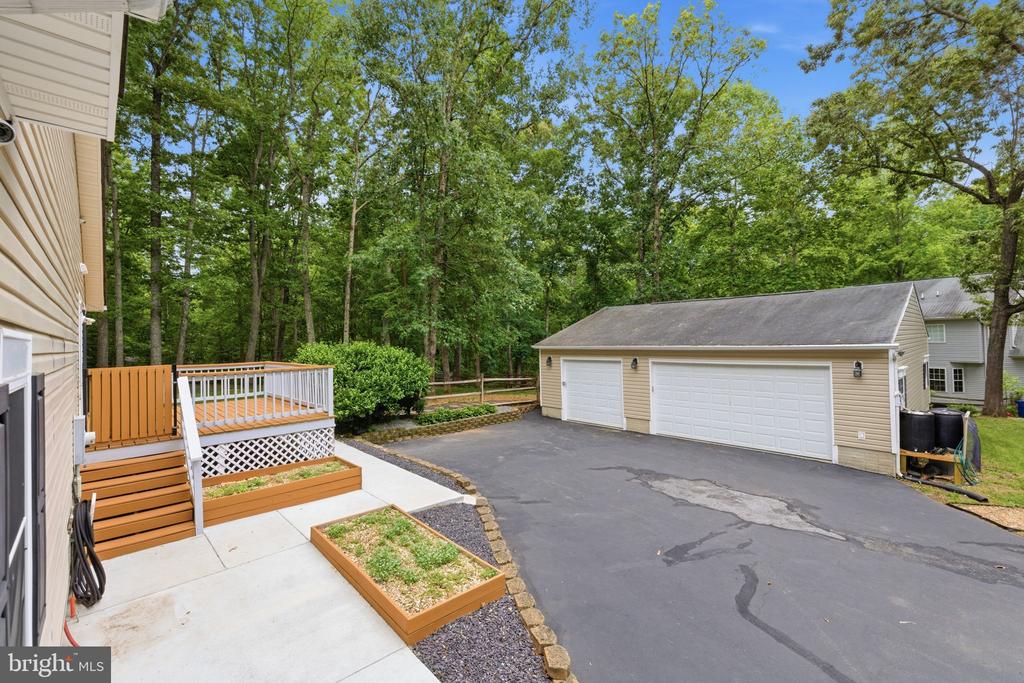 12406 WILDERNESS PARK DR, SPOTSYLVANIA, Virginia 22551, 3 Bedrooms Bedrooms, ,3 BathroomsBathrooms,Residential,12406 WILDERNESS PARK DR,VASP2041744 MLS # VASP2041744 12406 WILDERNESS PARK DR, SPOTSYLVANIA, Virginia 22551, 3 Bedrooms Bedrooms, ,3 BathroomsBathrooms,Residential,12406 WILDERNESS PARK DR,VASP2041744 MLS # VASP2041744