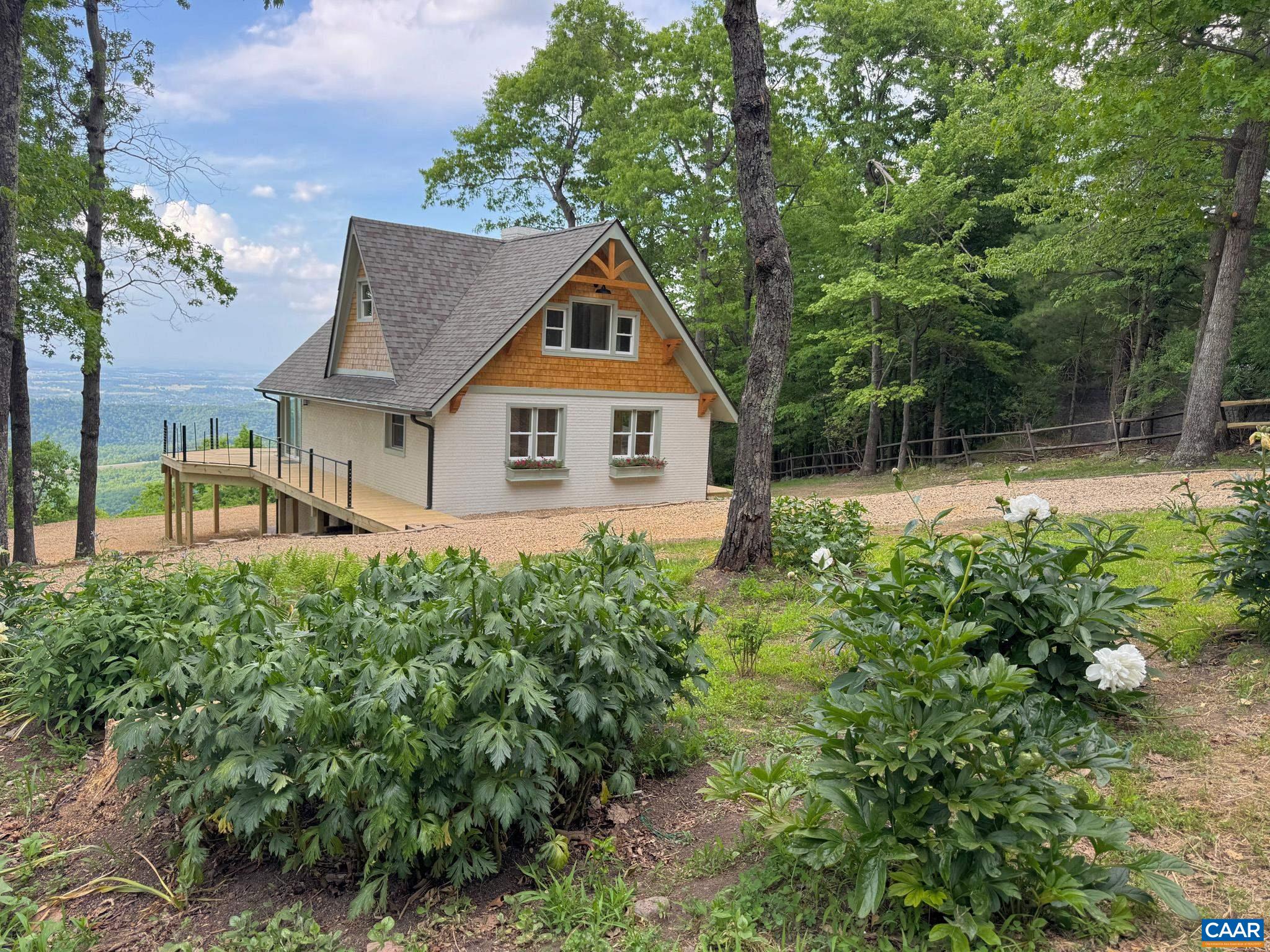 159 AZALEA DR, AFTON, Virginia 22920, 3 Bedrooms Bedrooms, ,3 BathroomsBathrooms,Residential,159 AZALEA DR,677031 MLS # 677031