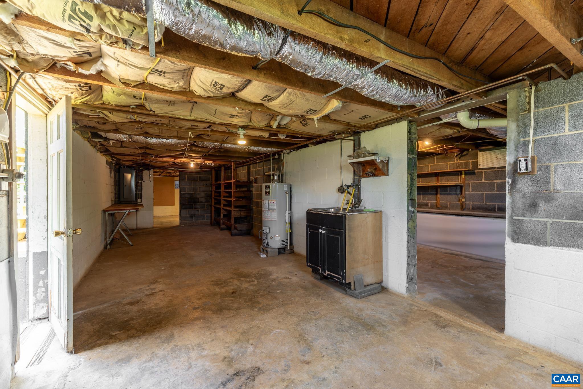9070 SPOTSWOOD TRL, STANARDSVILLE, Virginia 22973, 3 Bedrooms Bedrooms, ,2 BathroomsBathrooms,Residential,9070 SPOTSWOOD TRL,677559 MLS # 677559 9070 SPOTSWOOD TRL, STANARDSVILLE, Virginia 22973, 3 Bedrooms Bedrooms, ,2 BathroomsBathrooms,Residential,9070 SPOTSWOOD TRL,677559 MLS # 677559