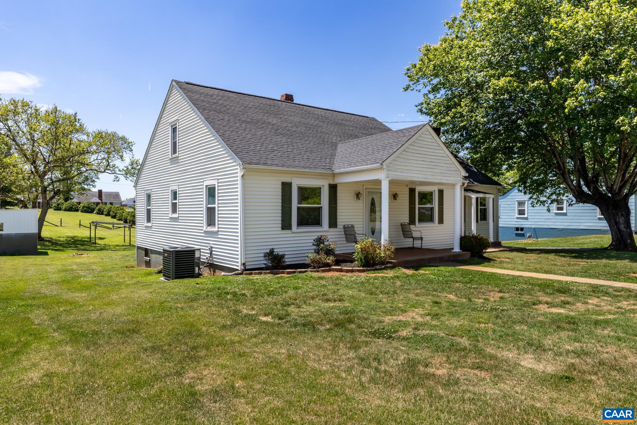 9070 SPOTSWOOD TRL, STANARDSVILLE, Virginia 22973, 3 Bedrooms Bedrooms, ,2 BathroomsBathrooms,Residential,9070 SPOTSWOOD TRL,677559 MLS # 677559 9070 SPOTSWOOD TRL, STANARDSVILLE, Virginia 22973, 3 Bedrooms Bedrooms, ,2 BathroomsBathrooms,Residential,9070 SPOTSWOOD TRL,677559 MLS # 677559