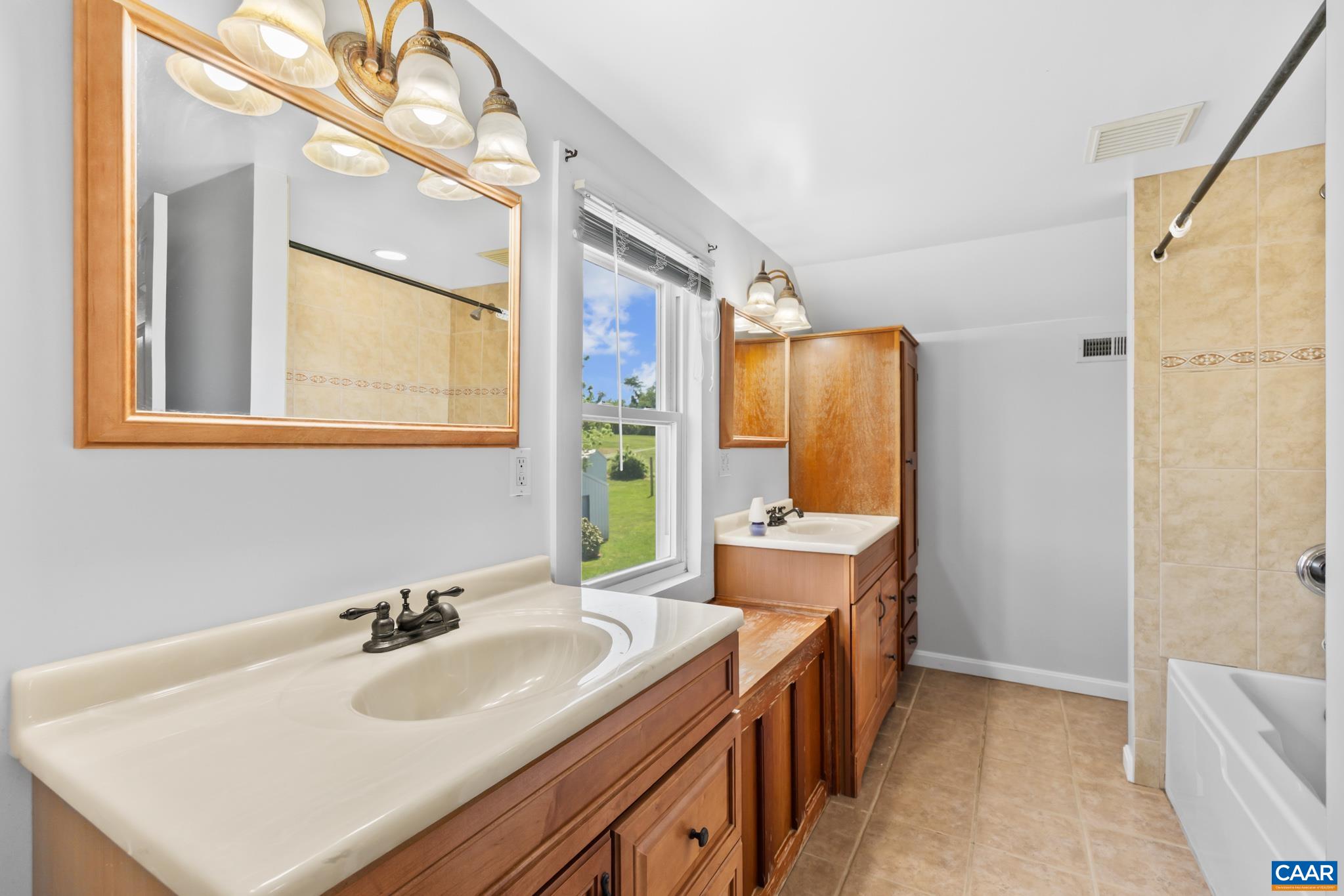 9070 SPOTSWOOD TRL, STANARDSVILLE, Virginia 22973, 3 Bedrooms Bedrooms, ,2 BathroomsBathrooms,Residential,9070 SPOTSWOOD TRL,677559 MLS # 677559 9070 SPOTSWOOD TRL, STANARDSVILLE, Virginia 22973, 3 Bedrooms Bedrooms, ,2 BathroomsBathrooms,Residential,9070 SPOTSWOOD TRL,677559 MLS # 677559