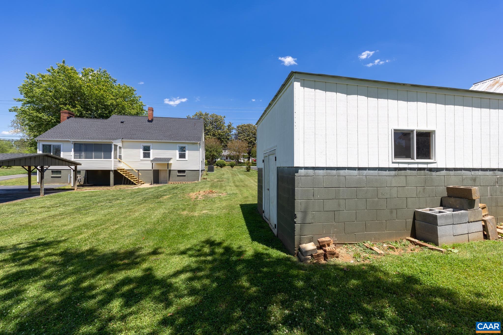9070 SPOTSWOOD TRL, STANARDSVILLE, Virginia 22973, 3 Bedrooms Bedrooms, ,2 BathroomsBathrooms,Residential,9070 SPOTSWOOD TRL,677559 MLS # 677559 9070 SPOTSWOOD TRL, STANARDSVILLE, Virginia 22973, 3 Bedrooms Bedrooms, ,2 BathroomsBathrooms,Residential,9070 SPOTSWOOD TRL,677559 MLS # 677559