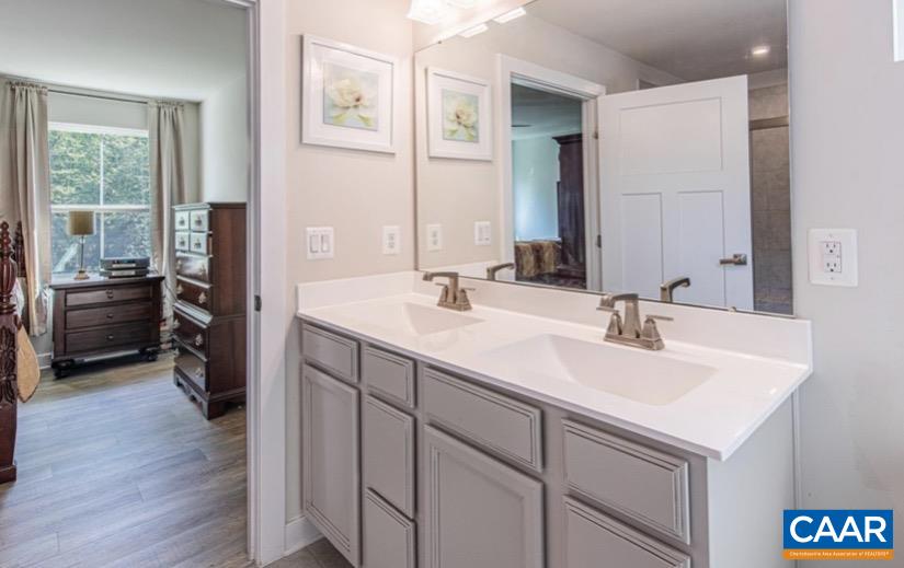 126 VIRGINIA AVE, PALMYRA, Virginia 22963, 3 Bedrooms Bedrooms, ,2 BathroomsBathrooms,Residential,126 VIRGINIA AVE,677560 MLS # 677560 126 VIRGINIA AVE, PALMYRA, Virginia 22963, 3 Bedrooms Bedrooms, ,2 BathroomsBathrooms,Residential,126 VIRGINIA AVE,677560 MLS # 677560