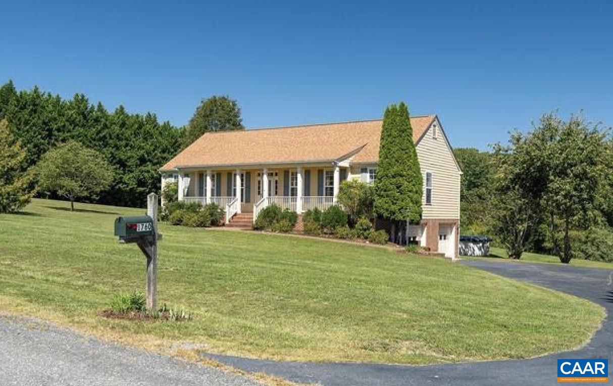 1760 MEADOWVIEW LN, RUCKERSVILLE, Virginia 22968, 3 Bedrooms Bedrooms, ,3 BathroomsBathrooms,Residential,1760 MEADOWVIEW LN,677562 MLS # 677562 1760 MEADOWVIEW LN, RUCKERSVILLE, Virginia 22968, 3 Bedrooms Bedrooms, ,3 BathroomsBathrooms,Residential,1760 MEADOWVIEW LN,677562 MLS # 677562