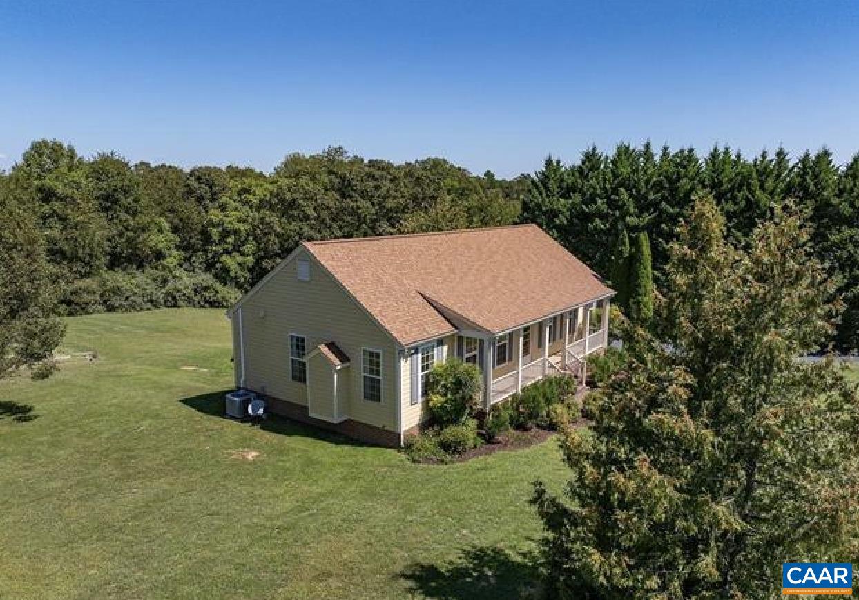 1760 MEADOWVIEW LN, RUCKERSVILLE, Virginia 22968, 3 Bedrooms Bedrooms, ,3 BathroomsBathrooms,Residential,1760 MEADOWVIEW LN,677562 MLS # 677562 1760 MEADOWVIEW LN, RUCKERSVILLE, Virginia 22968, 3 Bedrooms Bedrooms, ,3 BathroomsBathrooms,Residential,1760 MEADOWVIEW LN,677562 MLS # 677562