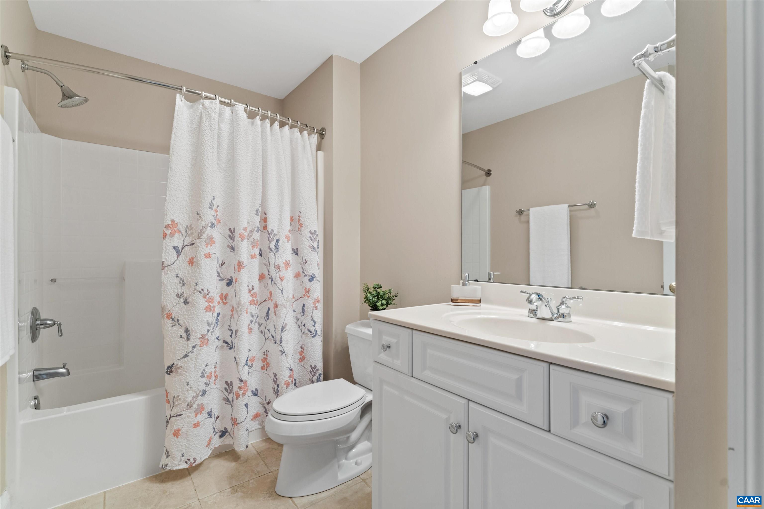 1039 GLENWOOD STATION LN, CHARLOTTESVILLE, Virginia 22901, 4 Bedrooms Bedrooms, ,3 BathroomsBathrooms,Residential,1039 GLENWOOD STATION LN,677565 MLS # 677565