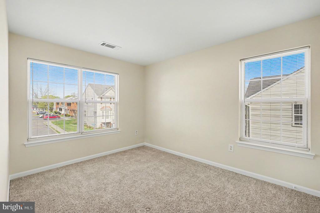 359 SNYDER LN, CULPEPER, Virginia 22701, 3 Bedrooms Bedrooms, ,2 BathroomsBathrooms,Residential,359 SNYDER LN,VACU2013236 MLS # VACU2013236