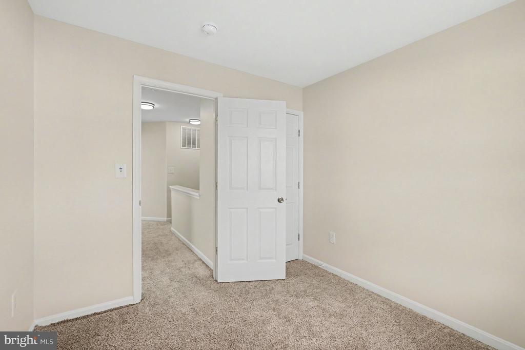359 SNYDER LN, CULPEPER, Virginia 22701, 3 Bedrooms Bedrooms, ,2 BathroomsBathrooms,Residential,359 SNYDER LN,VACU2013236 MLS # VACU2013236