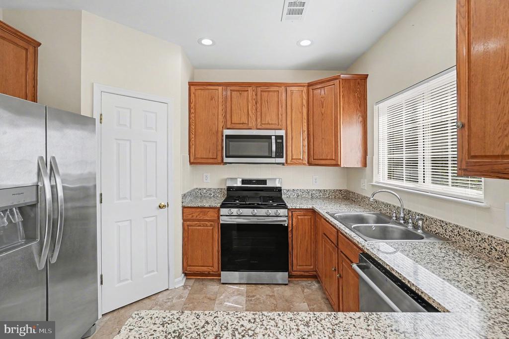 359 SNYDER LN, CULPEPER, Virginia 22701, 3 Bedrooms Bedrooms, ,2 BathroomsBathrooms,Residential,359 SNYDER LN,VACU2013236 MLS # VACU2013236