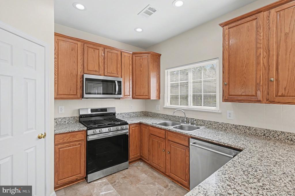 359 SNYDER LN, CULPEPER, Virginia 22701, 3 Bedrooms Bedrooms, ,2 BathroomsBathrooms,Residential,359 SNYDER LN,VACU2013236 MLS # VACU2013236