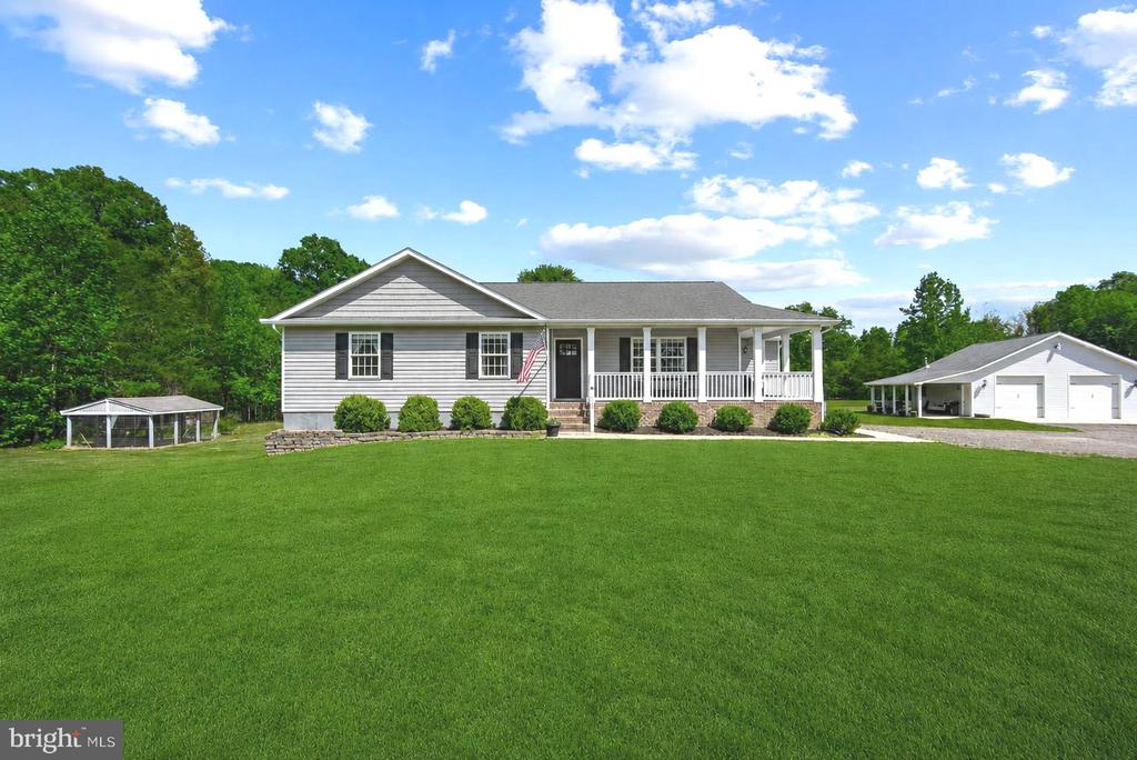 7133 SUNSET RD, SPOTSYLVANIA, Virginia 22551, 3 Bedrooms Bedrooms, ,2 BathroomsBathrooms,Residential,7133 SUNSET RD,VASP2042100 MLS # VASP2042100 7133 SUNSET RD, SPOTSYLVANIA, Virginia 22551, 3 Bedrooms Bedrooms, ,2 BathroomsBathrooms,Residential,7133 SUNSET RD,VASP2042100 MLS # VASP2042100