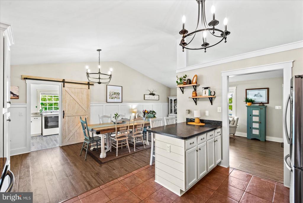 7133 SUNSET RD, SPOTSYLVANIA, Virginia 22551, 3 Bedrooms Bedrooms, ,2 BathroomsBathrooms,Residential,7133 SUNSET RD,VASP2042100 MLS # VASP2042100 7133 SUNSET RD, SPOTSYLVANIA, Virginia 22551, 3 Bedrooms Bedrooms, ,2 BathroomsBathrooms,Residential,7133 SUNSET RD,VASP2042100 MLS # VASP2042100