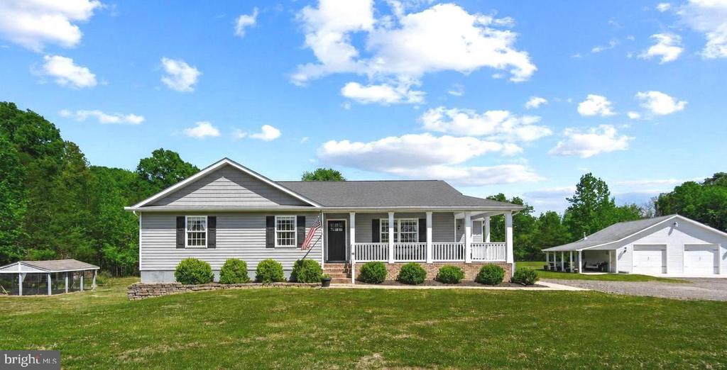 7133 SUNSET RD, SPOTSYLVANIA, Virginia 22551, 3 Bedrooms Bedrooms, ,2 BathroomsBathrooms,Residential,7133 SUNSET RD,VASP2042100 MLS # VASP2042100 7133 SUNSET RD, SPOTSYLVANIA, Virginia 22551, 3 Bedrooms Bedrooms, ,2 BathroomsBathrooms,Residential,7133 SUNSET RD,VASP2042100 MLS # VASP2042100