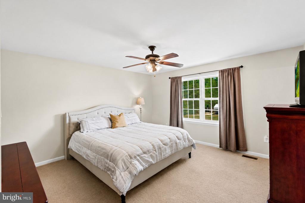 7133 SUNSET RD, SPOTSYLVANIA, Virginia 22551, 3 Bedrooms Bedrooms, ,2 BathroomsBathrooms,Residential,7133 SUNSET RD,VASP2042100 MLS # VASP2042100 7133 SUNSET RD, SPOTSYLVANIA, Virginia 22551, 3 Bedrooms Bedrooms, ,2 BathroomsBathrooms,Residential,7133 SUNSET RD,VASP2042100 MLS # VASP2042100