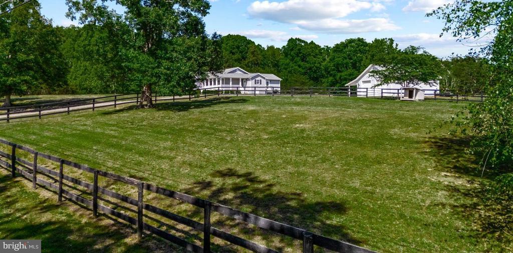 7133 SUNSET RD, SPOTSYLVANIA, Virginia 22551, 3 Bedrooms Bedrooms, ,2 BathroomsBathrooms,Residential,7133 SUNSET RD,VASP2042100 MLS # VASP2042100 7133 SUNSET RD, SPOTSYLVANIA, Virginia 22551, 3 Bedrooms Bedrooms, ,2 BathroomsBathrooms,Residential,7133 SUNSET RD,VASP2042100 MLS # VASP2042100