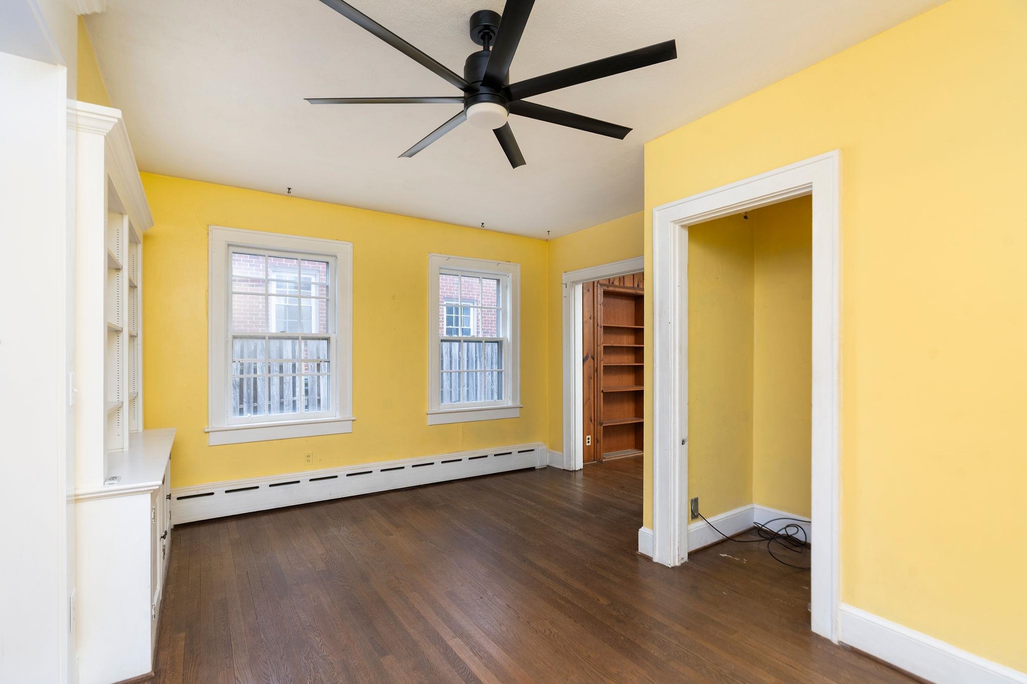 908 LYNDHURST RD, WAYNESBORO, Virginia 22980, 3 Bedrooms Bedrooms, ,2 BathroomsBathrooms,Residential,Charming Cape,908 LYNDHURST RD,676850 MLS # 676850