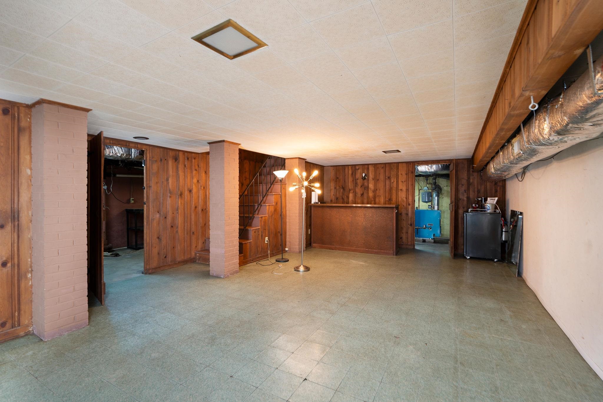 908 LYNDHURST RD, WAYNESBORO, Virginia 22980, 3 Bedrooms Bedrooms, ,2 BathroomsBathrooms,Residential,Charming Cape,908 LYNDHURST RD,676850 MLS # 676850