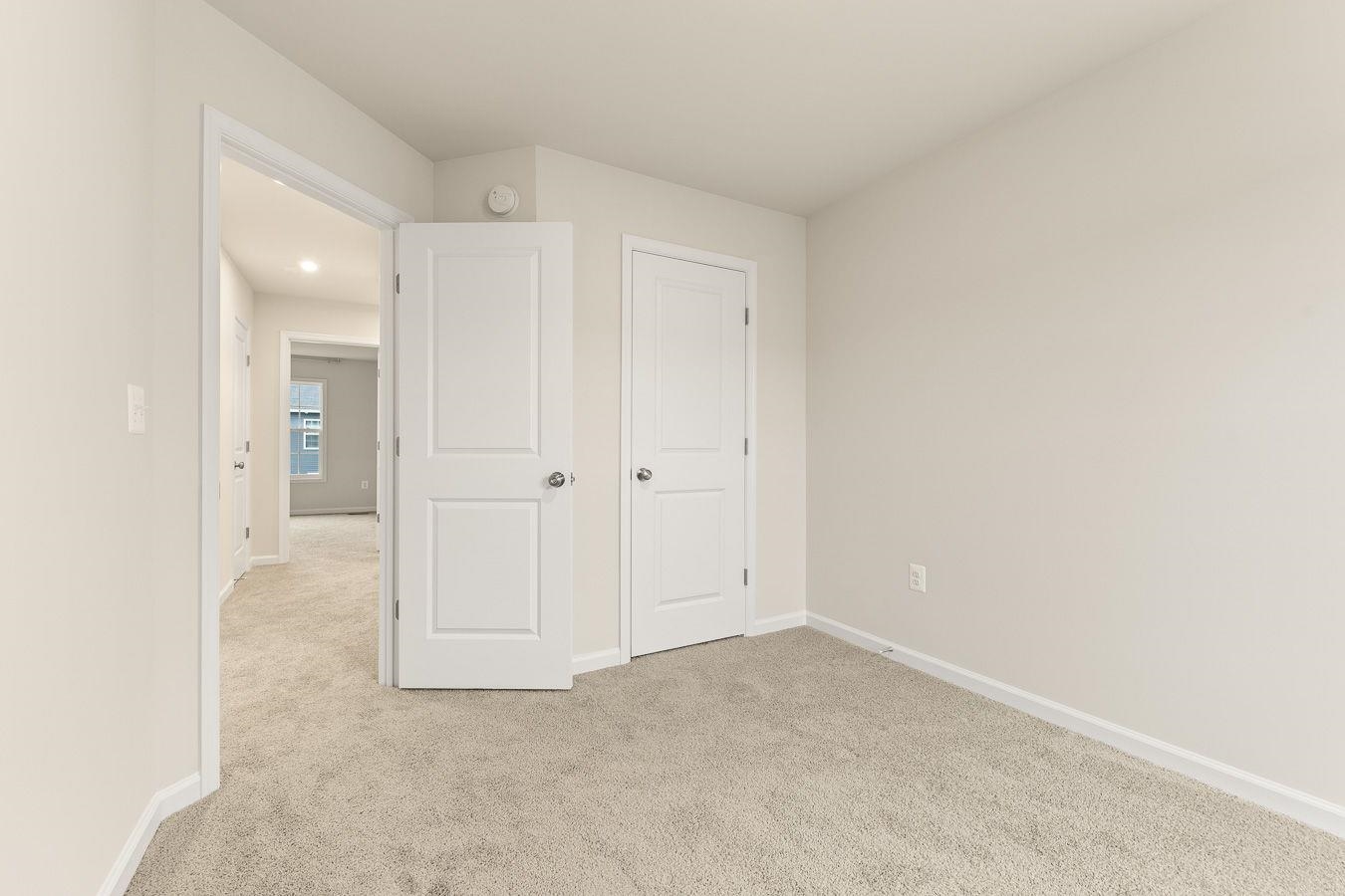 296 WILLOWSHIRE CT, WAYNESBORO, Virginia 22980, 3 Bedrooms Bedrooms, ,2 BathroomsBathrooms,Residential,296 WILLOWSHIRE CT,677451 MLS # 677451