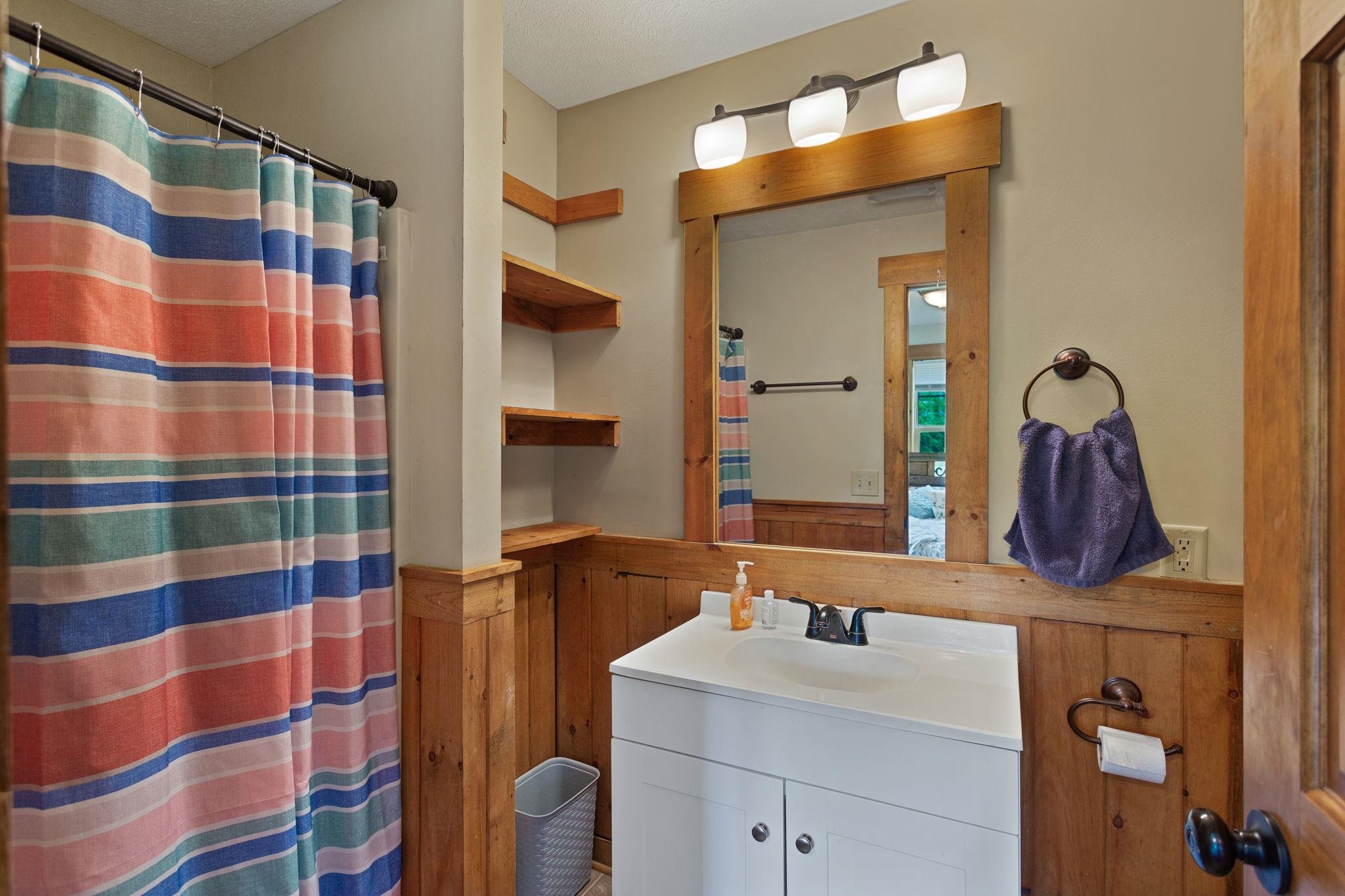 21117 MINE MOUNTAIN RD, BERGTON, Virginia 22811, 2 Bedrooms Bedrooms, ,1 BathroomBathrooms,Residential,21117 MINE MOUNTAIN RD,677536 MLS # 677536