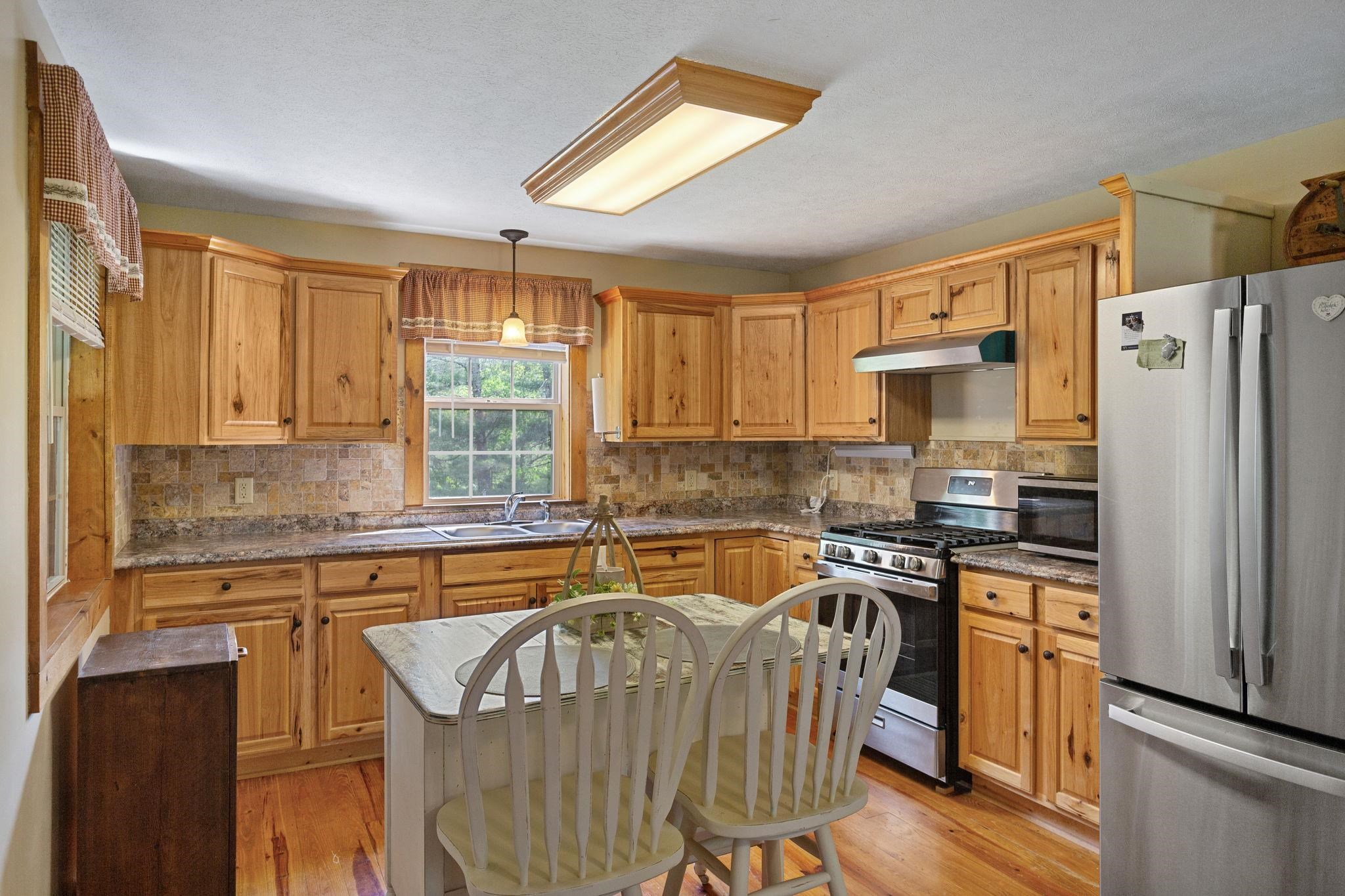 21117 MINE MOUNTAIN RD, BERGTON, Virginia 22811, 2 Bedrooms Bedrooms, ,1 BathroomBathrooms,Residential,21117 MINE MOUNTAIN RD,677536 MLS # 677536