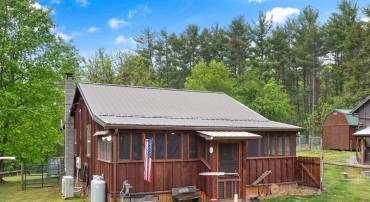 21117 MINE MOUNTAIN RD, BERGTON, Virginia 22811, 2 Bedrooms Bedrooms, ,1 BathroomBathrooms,Residential,21117 MINE MOUNTAIN RD,677536 MLS # 677536
