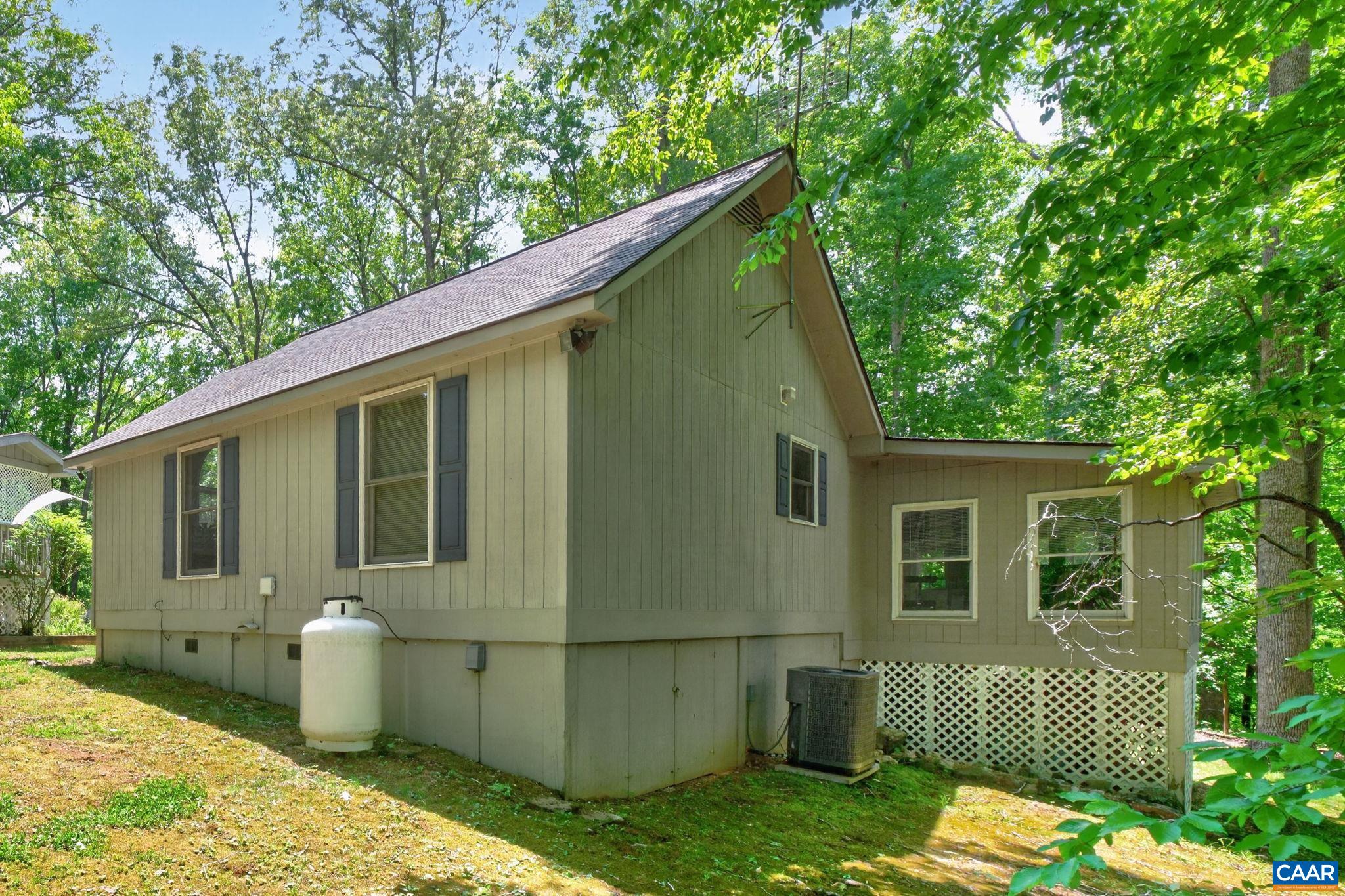 3288 WOODED ACRES LN, CHARLOTTESVILLE, Virginia 22911, 3 Bedrooms Bedrooms, ,3 BathroomsBathrooms,Residential,Wooded Acres,3288 WOODED ACRES LN,677569 MLS # 677569 3288 WOODED ACRES LN, CHARLOTTESVILLE, Virginia 22911, 3 Bedrooms Bedrooms, ,3 BathroomsBathrooms,Residential,Wooded Acres,3288 WOODED ACRES LN,677569 MLS # 677569
