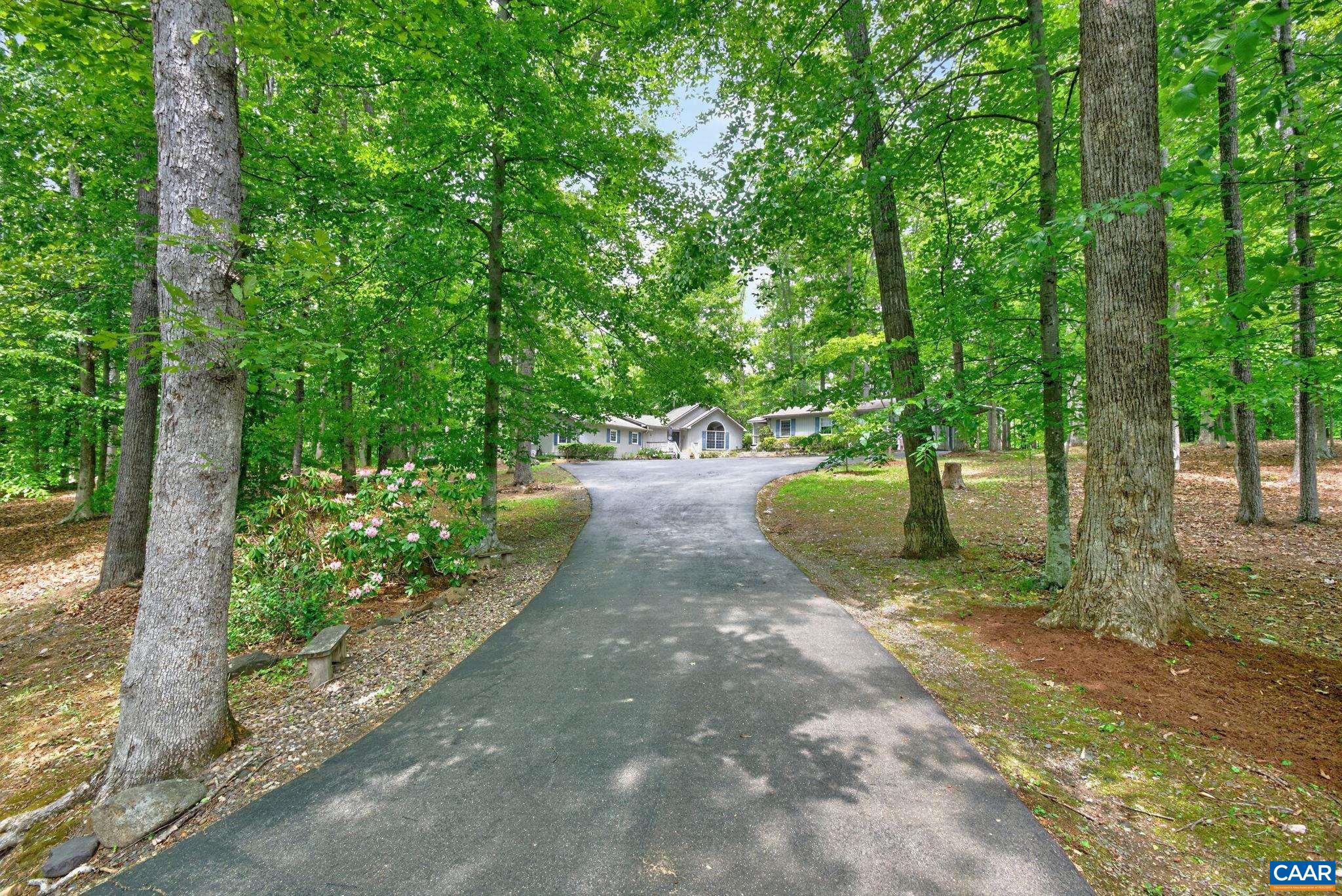 3288 WOODED ACRES LN, CHARLOTTESVILLE, Virginia 22911, 3 Bedrooms Bedrooms, ,3 BathroomsBathrooms,Residential,Wooded Acres,3288 WOODED ACRES LN,677569 MLS # 677569 3288 WOODED ACRES LN, CHARLOTTESVILLE, Virginia 22911, 3 Bedrooms Bedrooms, ,3 BathroomsBathrooms,Residential,Wooded Acres,3288 WOODED ACRES LN,677569 MLS # 677569