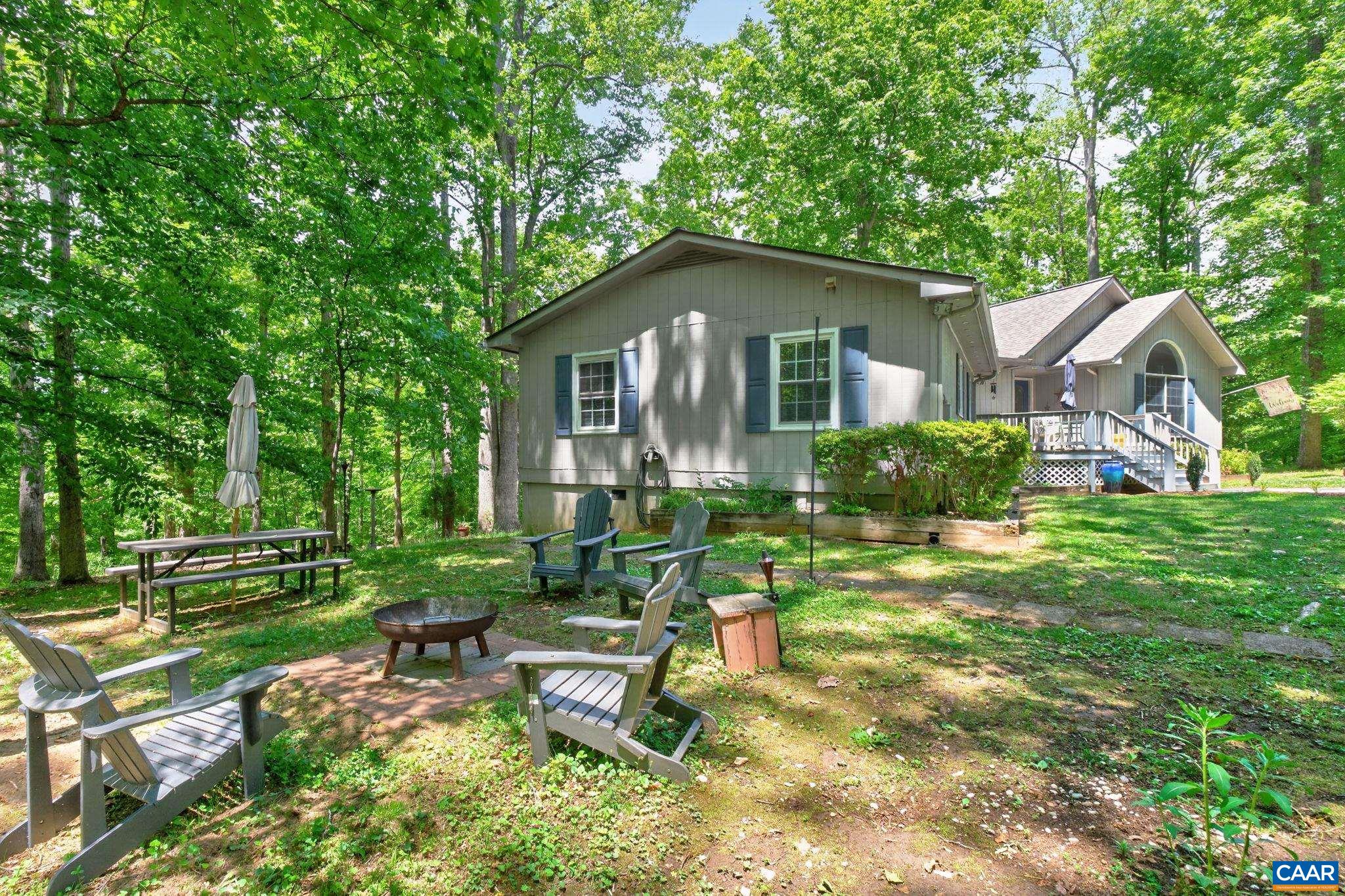 3288 WOODED ACRES LN, CHARLOTTESVILLE, Virginia 22911, 3 Bedrooms Bedrooms, ,3 BathroomsBathrooms,Residential,Wooded Acres,3288 WOODED ACRES LN,677569 MLS # 677569 3288 WOODED ACRES LN, CHARLOTTESVILLE, Virginia 22911, 3 Bedrooms Bedrooms, ,3 BathroomsBathrooms,Residential,Wooded Acres,3288 WOODED ACRES LN,677569 MLS # 677569