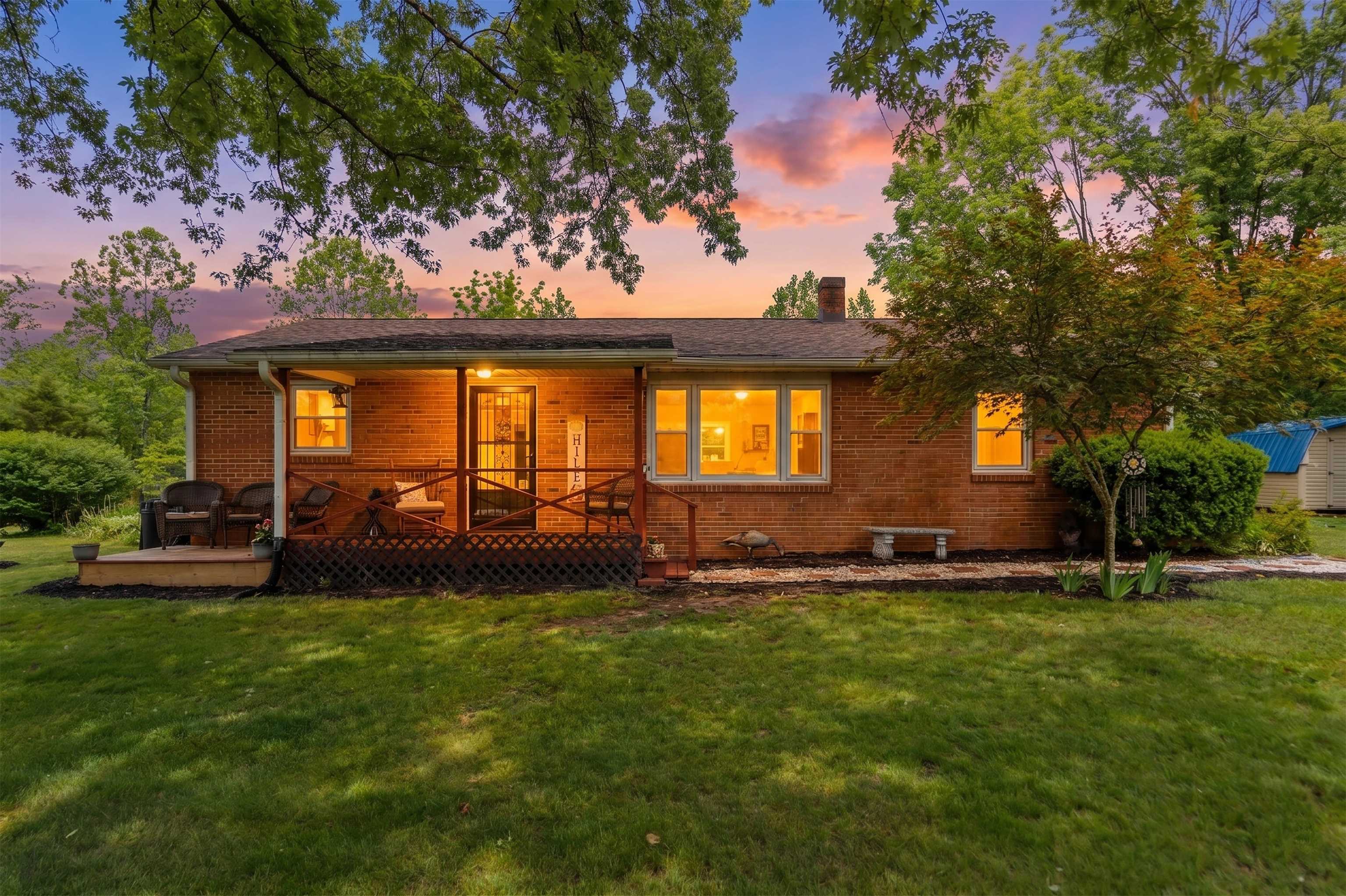 3292 DEERFIELD VALLEY RD, DEERFIELD, Virginia 24432, 3 Bedrooms Bedrooms, ,1 BathroomBathrooms,Residential,3292 DEERFIELD VALLEY RD,677570 MLS # 677570