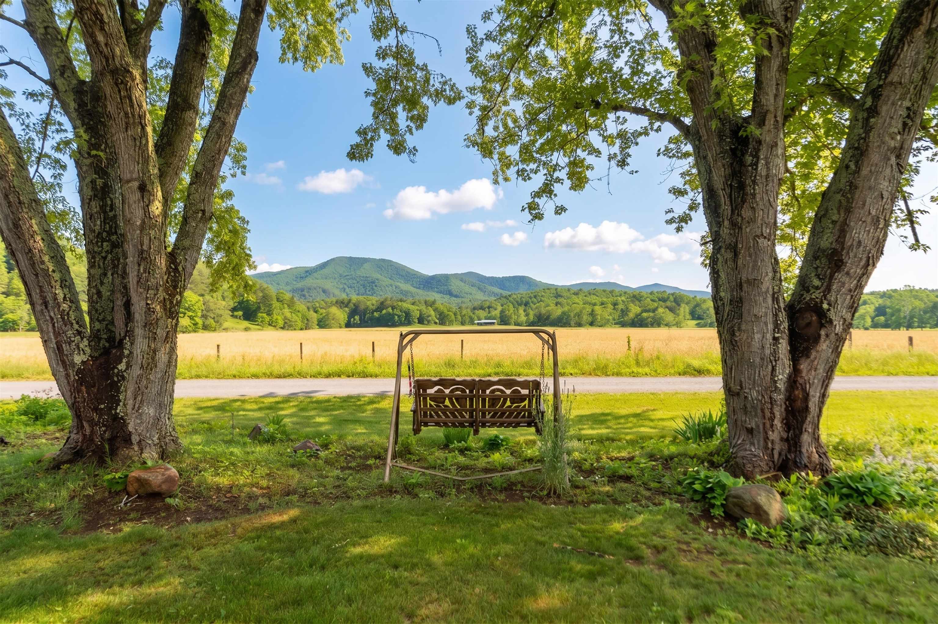 3292 DEERFIELD VALLEY RD, DEERFIELD, Virginia 24432, 3 Bedrooms Bedrooms, ,1 BathroomBathrooms,Residential,3292 DEERFIELD VALLEY RD,677570 MLS # 677570