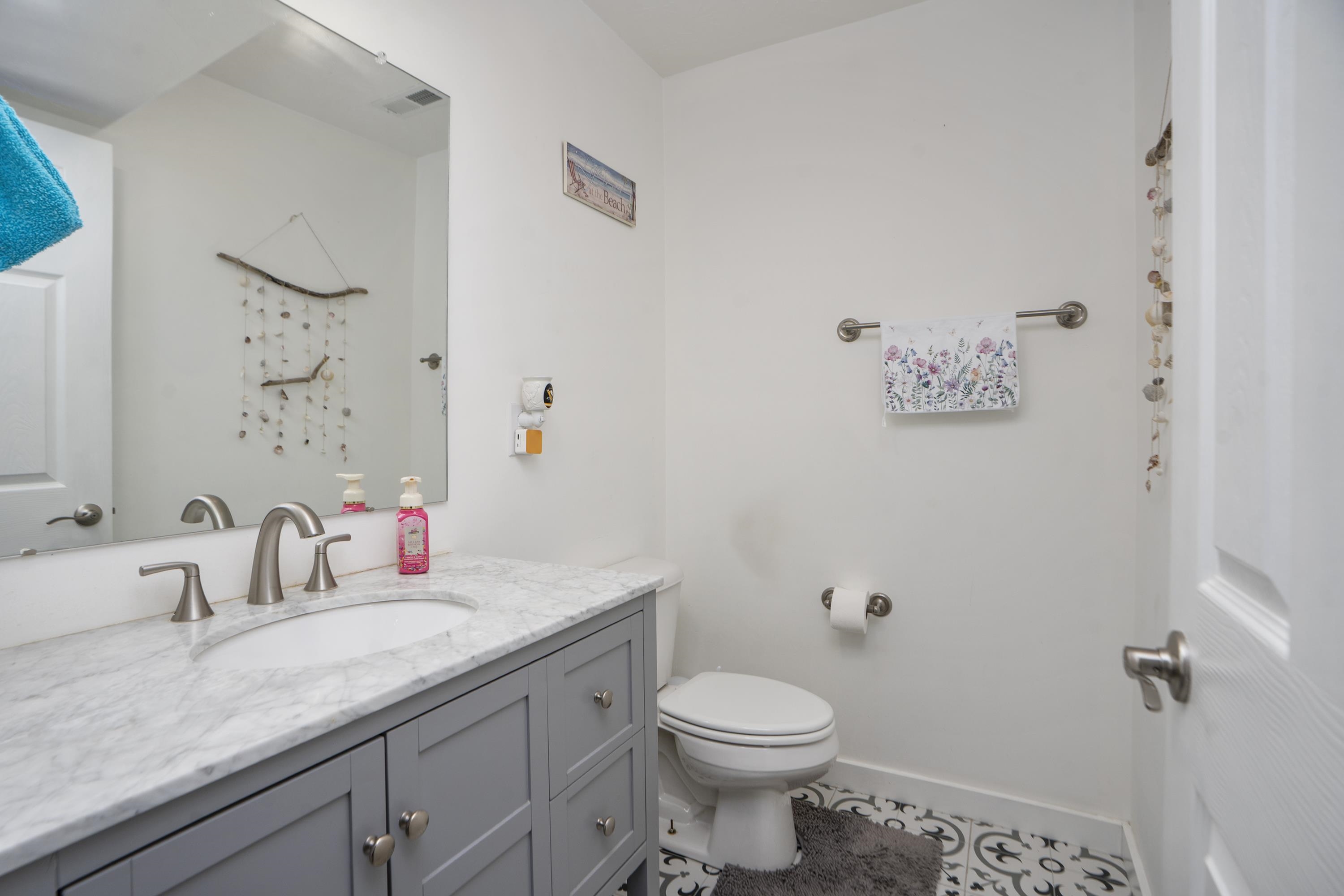 120 W GAY ST, STAUNTON, Virginia 24401, 3 Bedrooms Bedrooms, ,2 BathroomsBathrooms,Residential,120 W GAY ST,677571 MLS # 677571