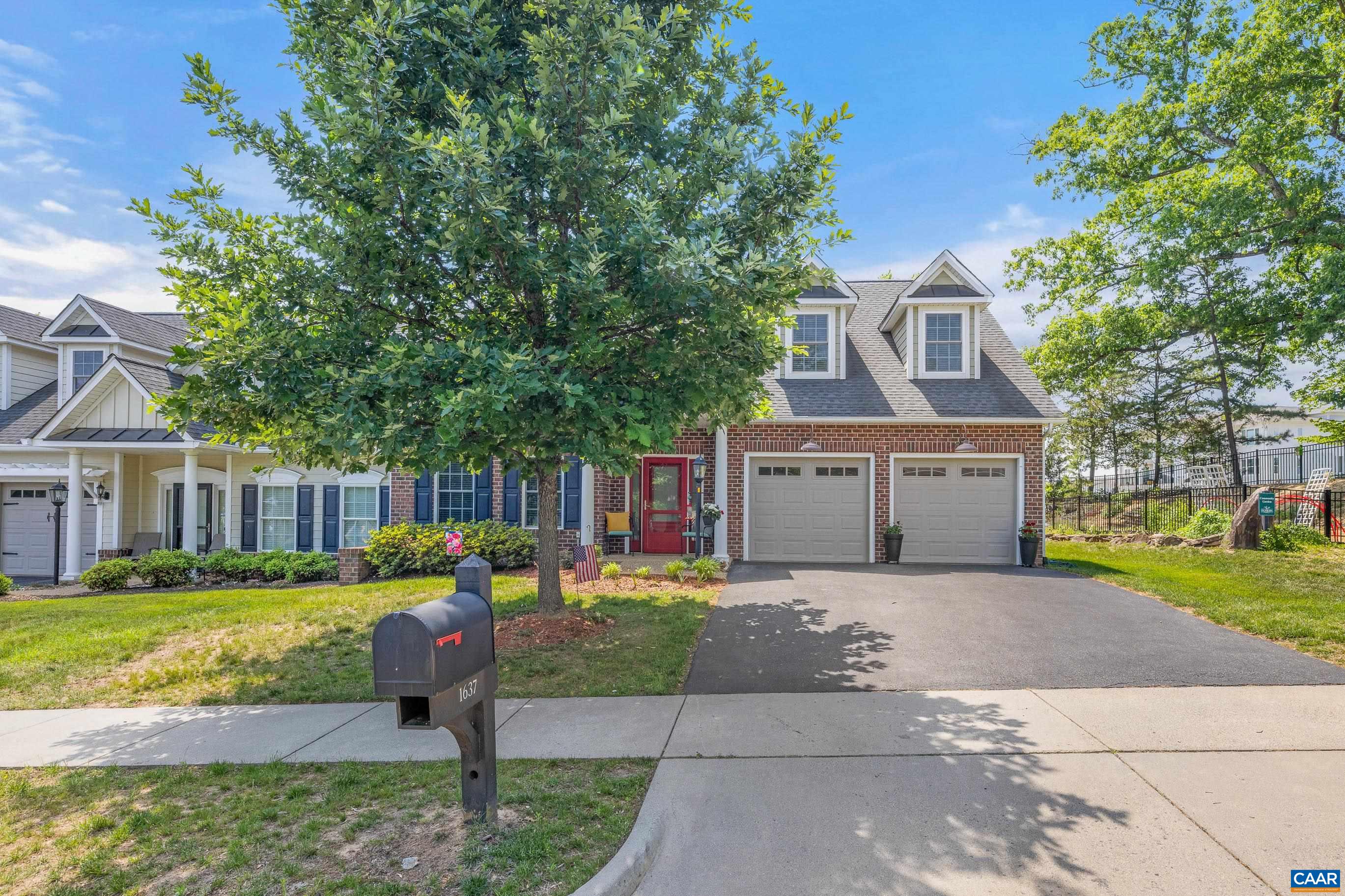 1637 SAWGRASS CT, CHARLOTTESVILLE, Virginia 22901, 4 Bedrooms Bedrooms, ,3 BathroomsBathrooms,Residential,1637 SAWGRASS CT,677576 MLS # 677576
