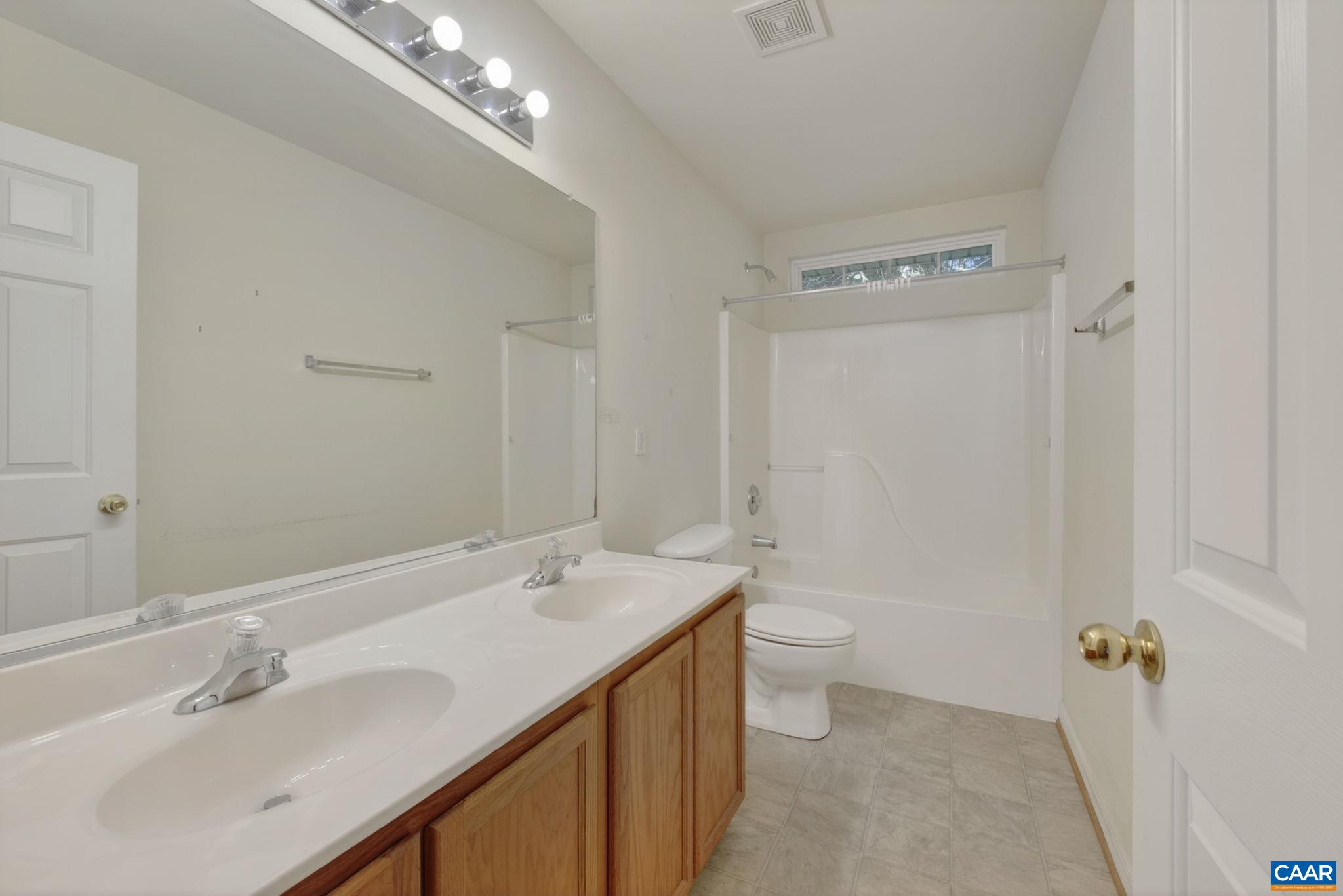 738 JEFFERSON DR, PALMYRA, Virginia 22963, 3 Bedrooms Bedrooms, ,2 BathroomsBathrooms,Residential,738 JEFFERSON DR,677577 MLS # 677577