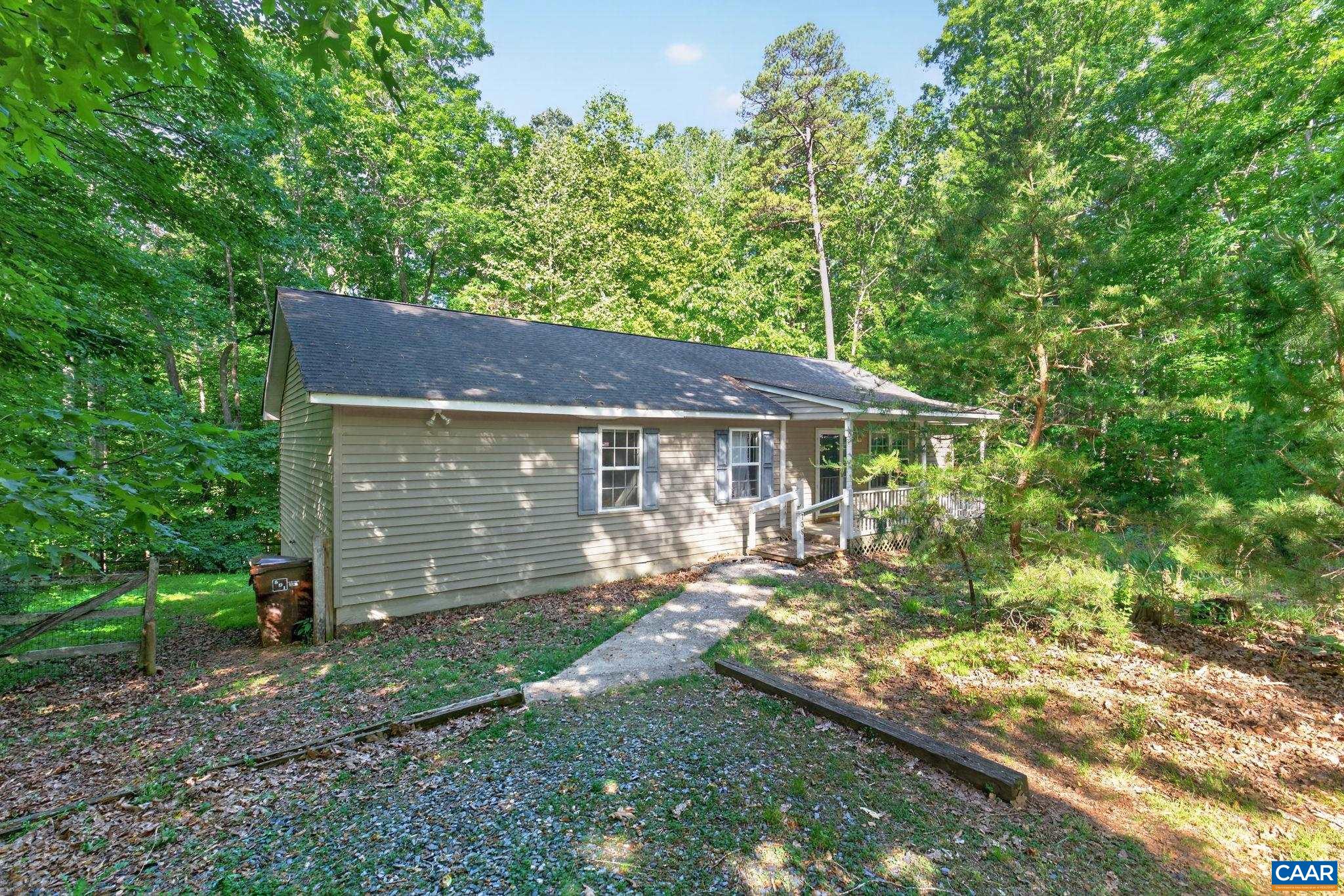 738 JEFFERSON DR, PALMYRA, Virginia 22963, 3 Bedrooms Bedrooms, ,2 BathroomsBathrooms,Residential,738 JEFFERSON DR,677577 MLS # 677577 738 JEFFERSON DR, PALMYRA, Virginia 22963, 3 Bedrooms Bedrooms, ,2 BathroomsBathrooms,Residential,738 JEFFERSON DR,677577 MLS # 677577