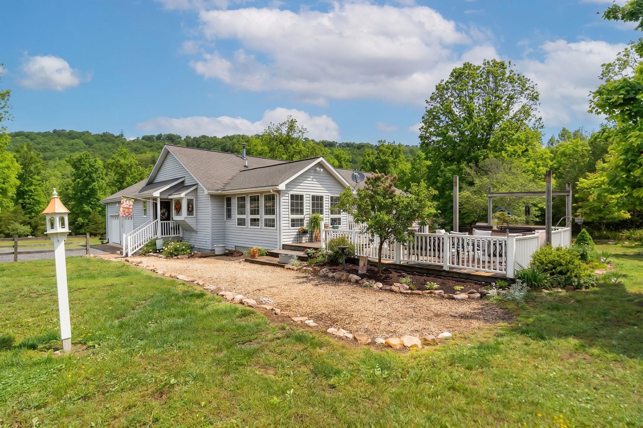 516 ESTALINE VALLEY RD, CRAIGSVILLE, Virginia 24430, 3 Bedrooms Bedrooms, ,2 BathroomsBathrooms,Residential,516 ESTALINE VALLEY RD,677581 MLS # 677581 516 ESTALINE VALLEY RD, CRAIGSVILLE, Virginia 24430, 3 Bedrooms Bedrooms, ,2 BathroomsBathrooms,Residential,516 ESTALINE VALLEY RD,677581 MLS # 677581