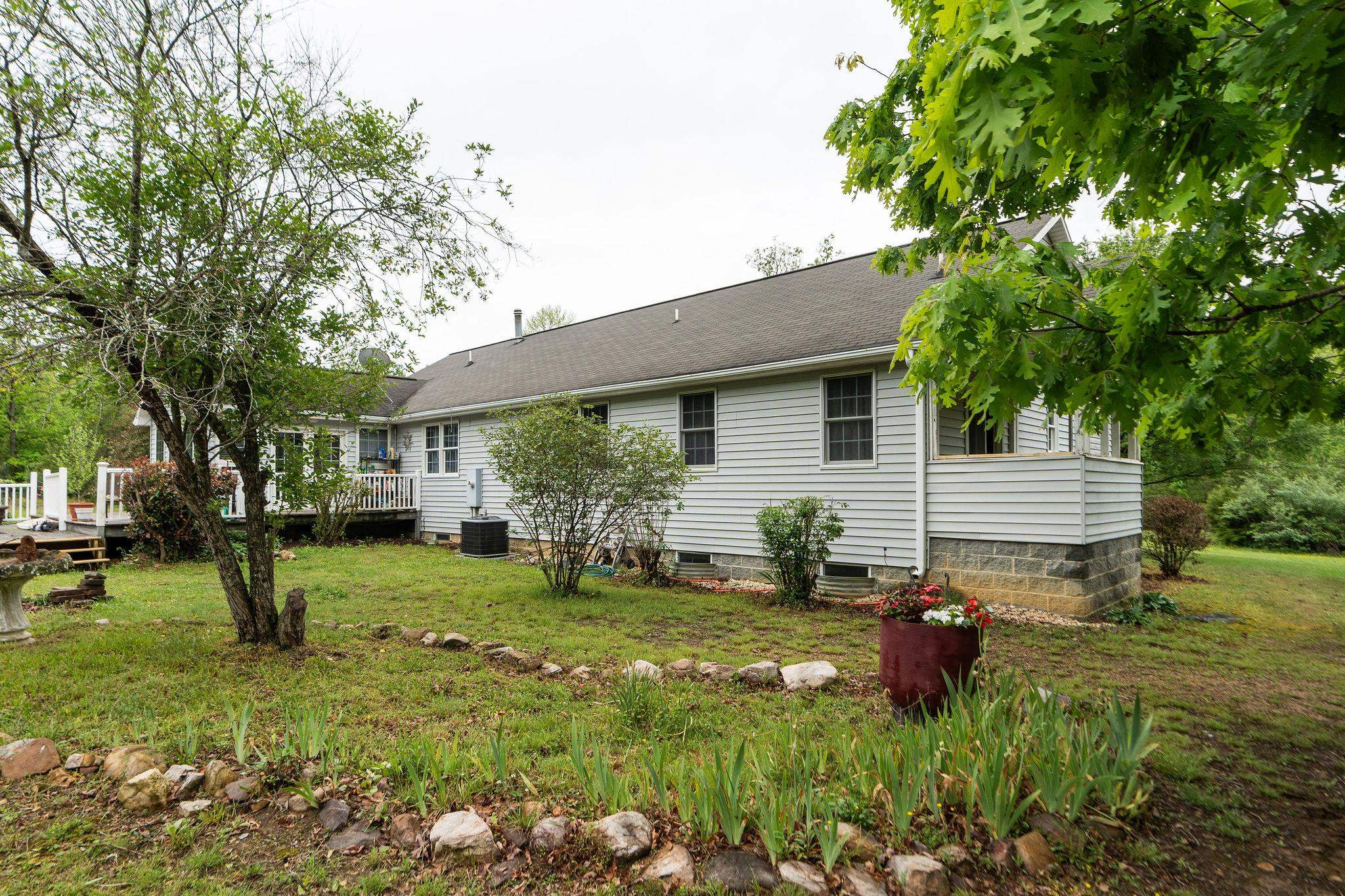 516 ESTALINE VALLEY RD, CRAIGSVILLE, Virginia 24430, 3 Bedrooms Bedrooms, ,2 BathroomsBathrooms,Residential,516 ESTALINE VALLEY RD,677581 MLS # 677581 516 ESTALINE VALLEY RD, CRAIGSVILLE, Virginia 24430, 3 Bedrooms Bedrooms, ,2 BathroomsBathrooms,Residential,516 ESTALINE VALLEY RD,677581 MLS # 677581