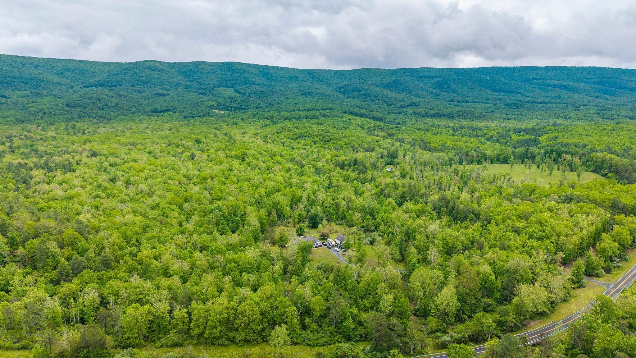 516 ESTALINE VALLEY RD, CRAIGSVILLE, Virginia 24430, 3 Bedrooms Bedrooms, ,2 BathroomsBathrooms,Residential,516 ESTALINE VALLEY RD,677581 MLS # 677581 516 ESTALINE VALLEY RD, CRAIGSVILLE, Virginia 24430, 3 Bedrooms Bedrooms, ,2 BathroomsBathrooms,Residential,516 ESTALINE VALLEY RD,677581 MLS # 677581